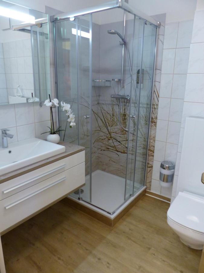 Ferienwohnung 12 - Seewald Haus Huehnergott Зеллин Экстерьер фото